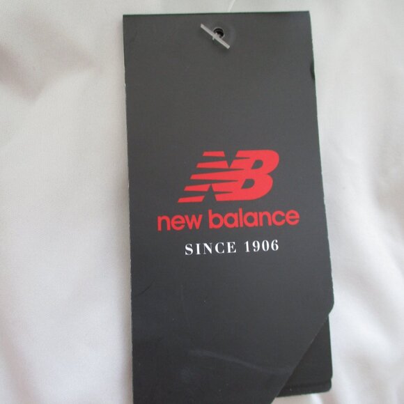 New Balance Mens L/S Lt. Gray Hoodie Runner Windbreaker NWT - Size Large - Picture 4 of 4